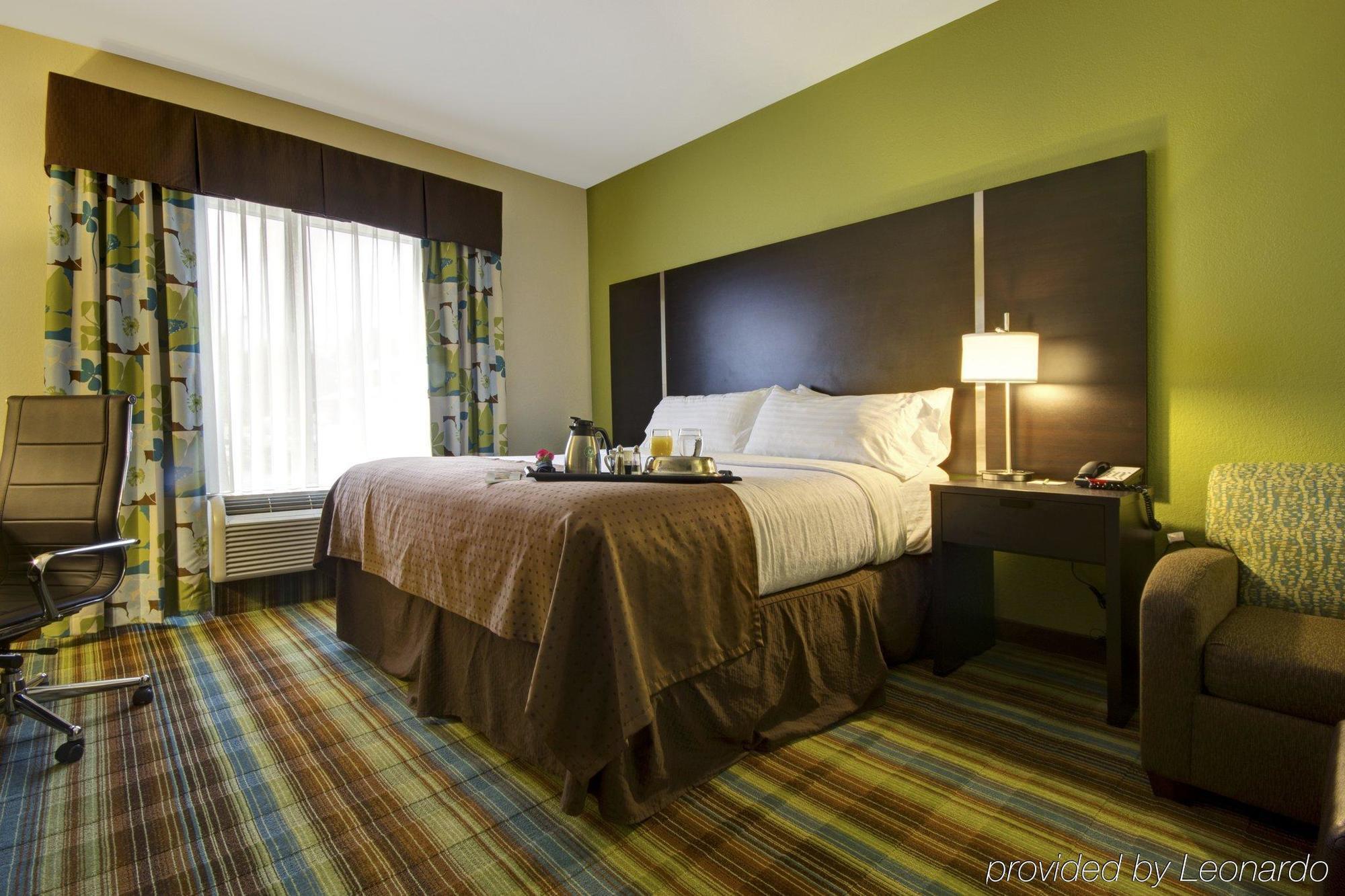 Holiday Inn Christiansburg Blacksburg By Ihg Εξωτερικό φωτογραφία