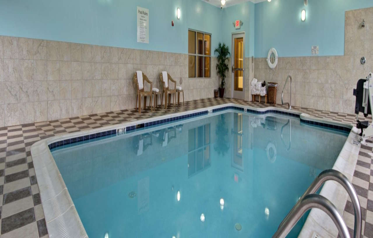 Holiday Inn Christiansburg Blacksburg By Ihg Εξωτερικό φωτογραφία